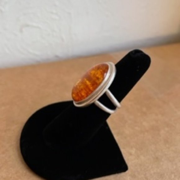 Cognac Amber Ring set in Sterling Silver, Oval Shape, Size 7 - Picture 2 of 5